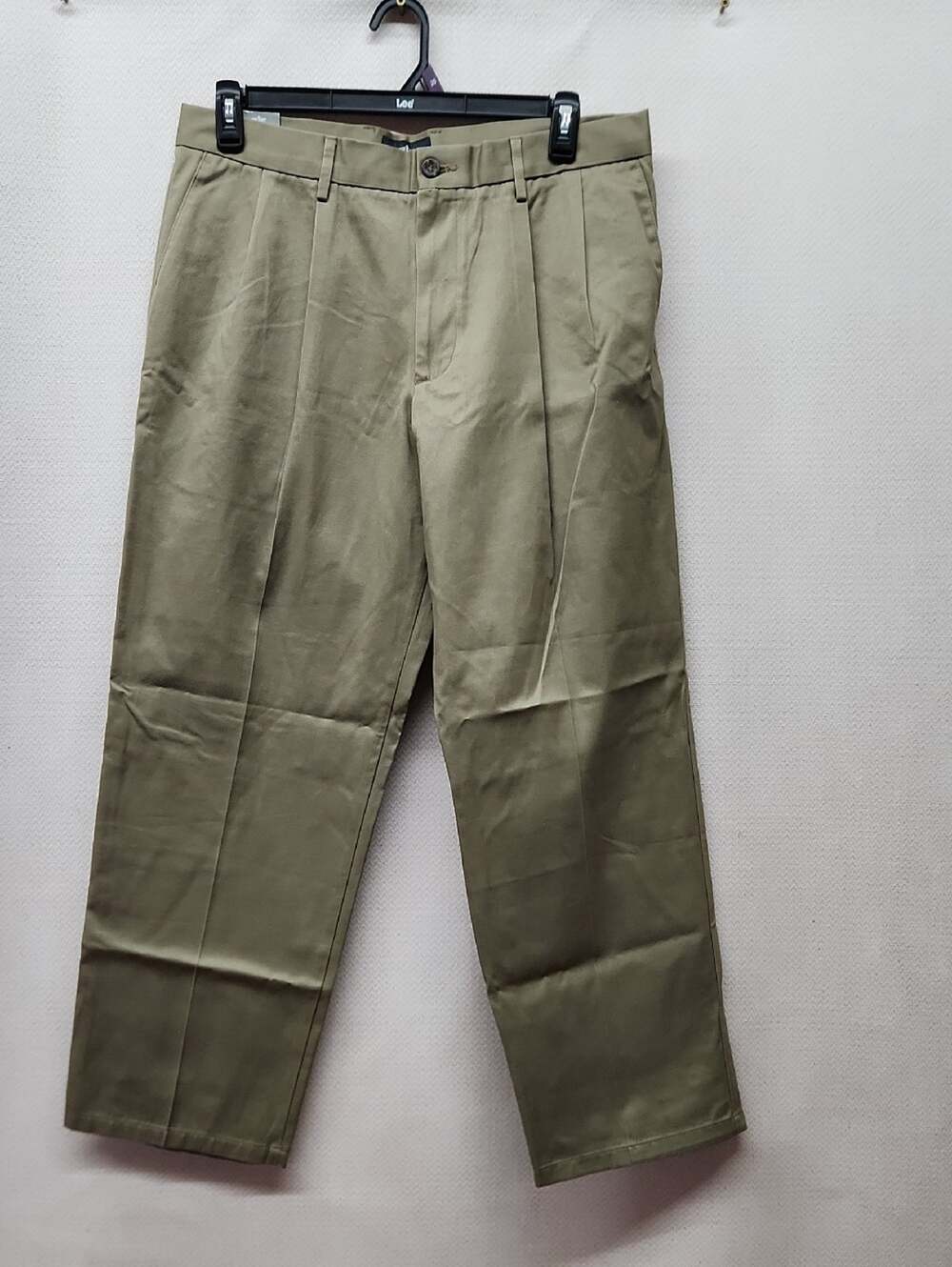 Dockers Olive Pleated Chino Pants